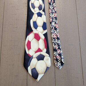 Sette and Bello Neck Tie Geometric Print soccer Balls Mens Hand Made Silk
